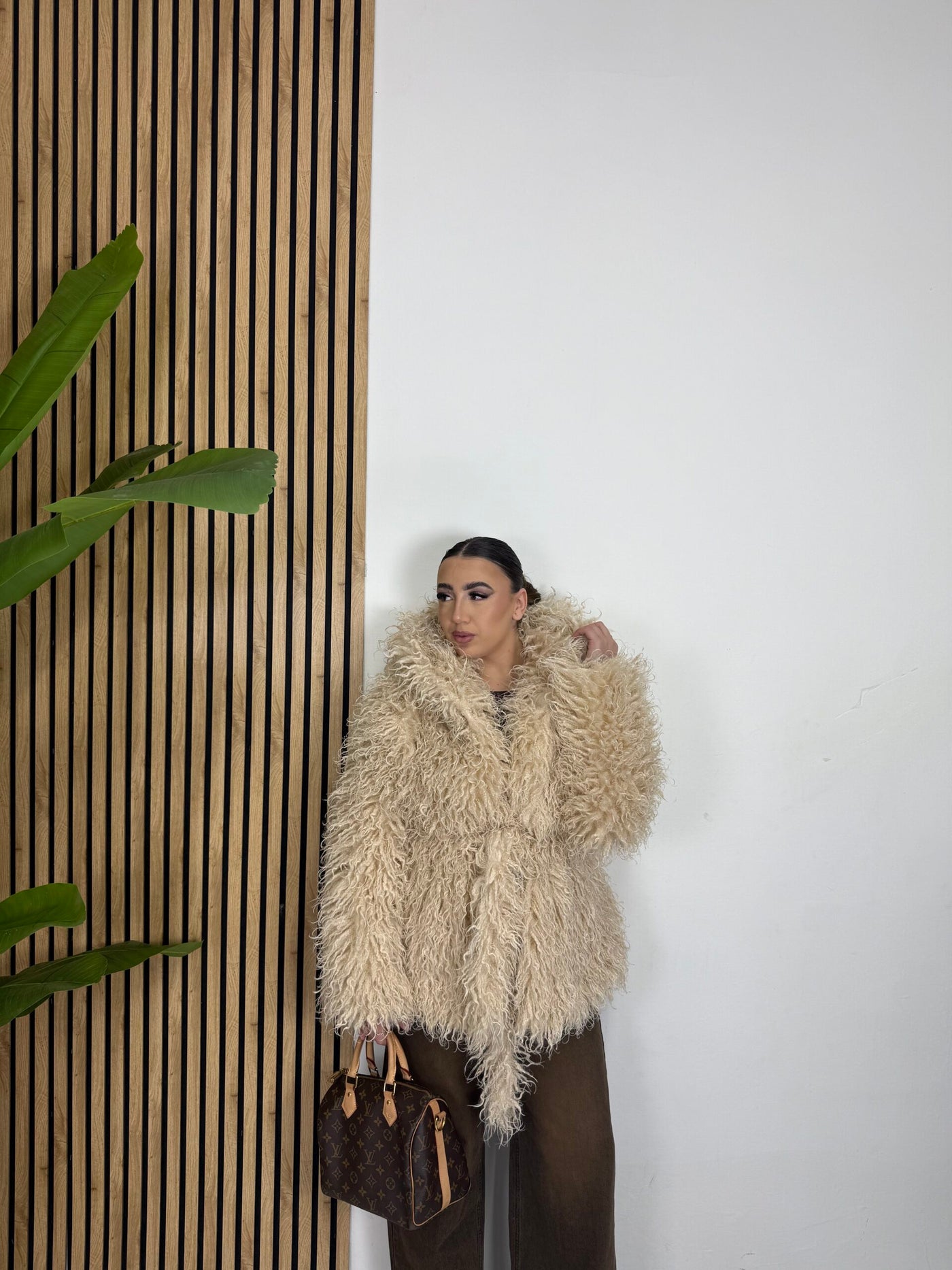 MONGOLIA LUNGA BEIGE