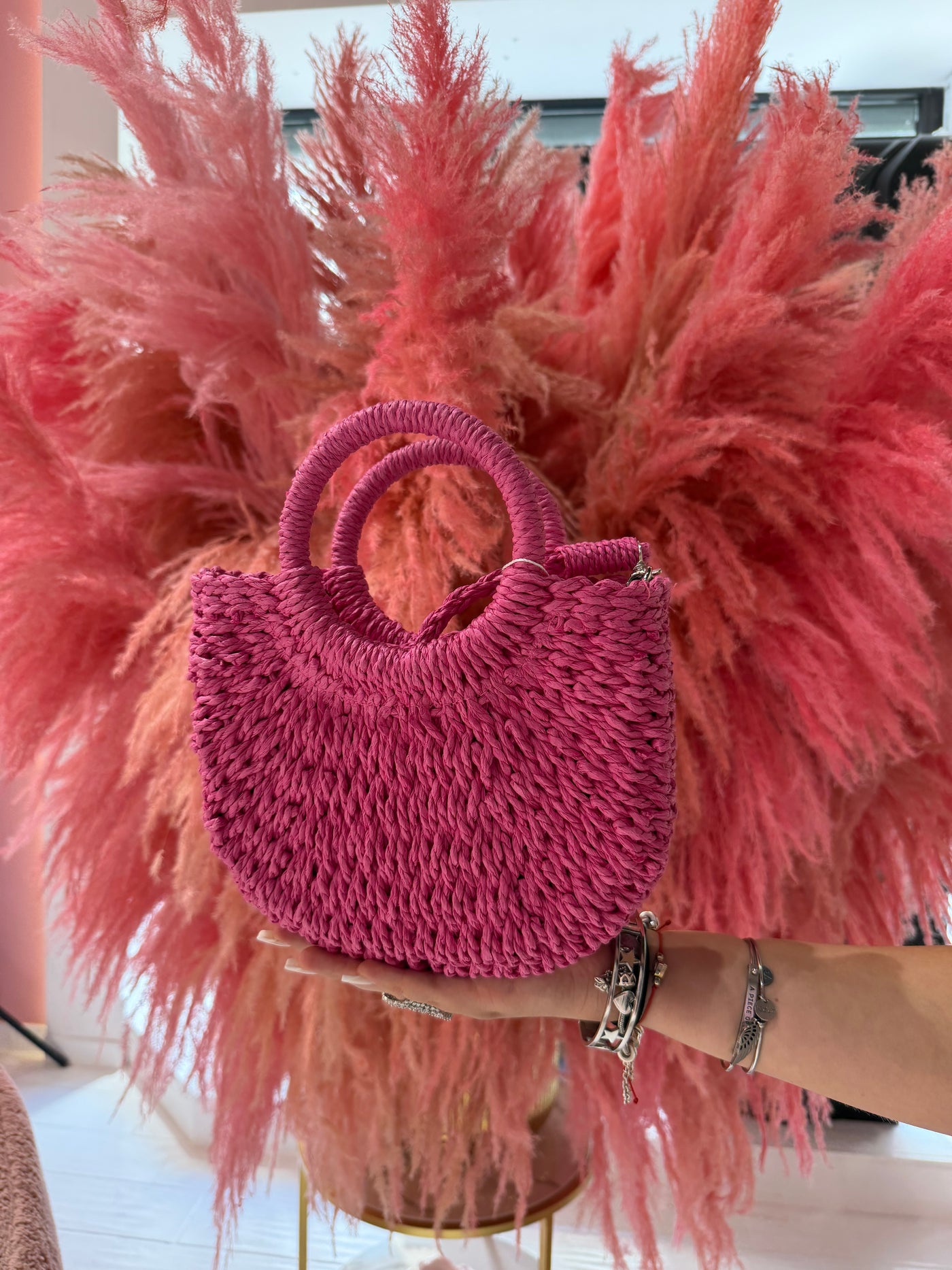BORSETTA IN PAGLIA FUCSIA