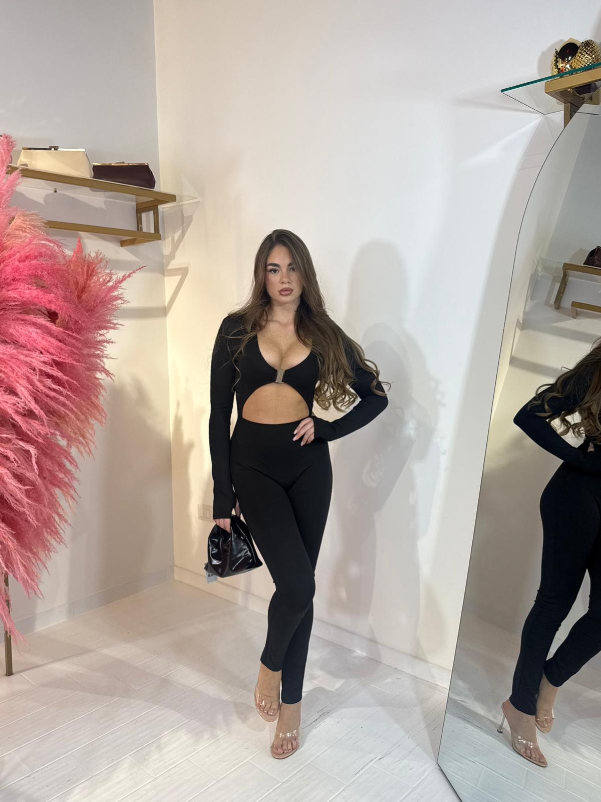 TUTINA SCARLETT