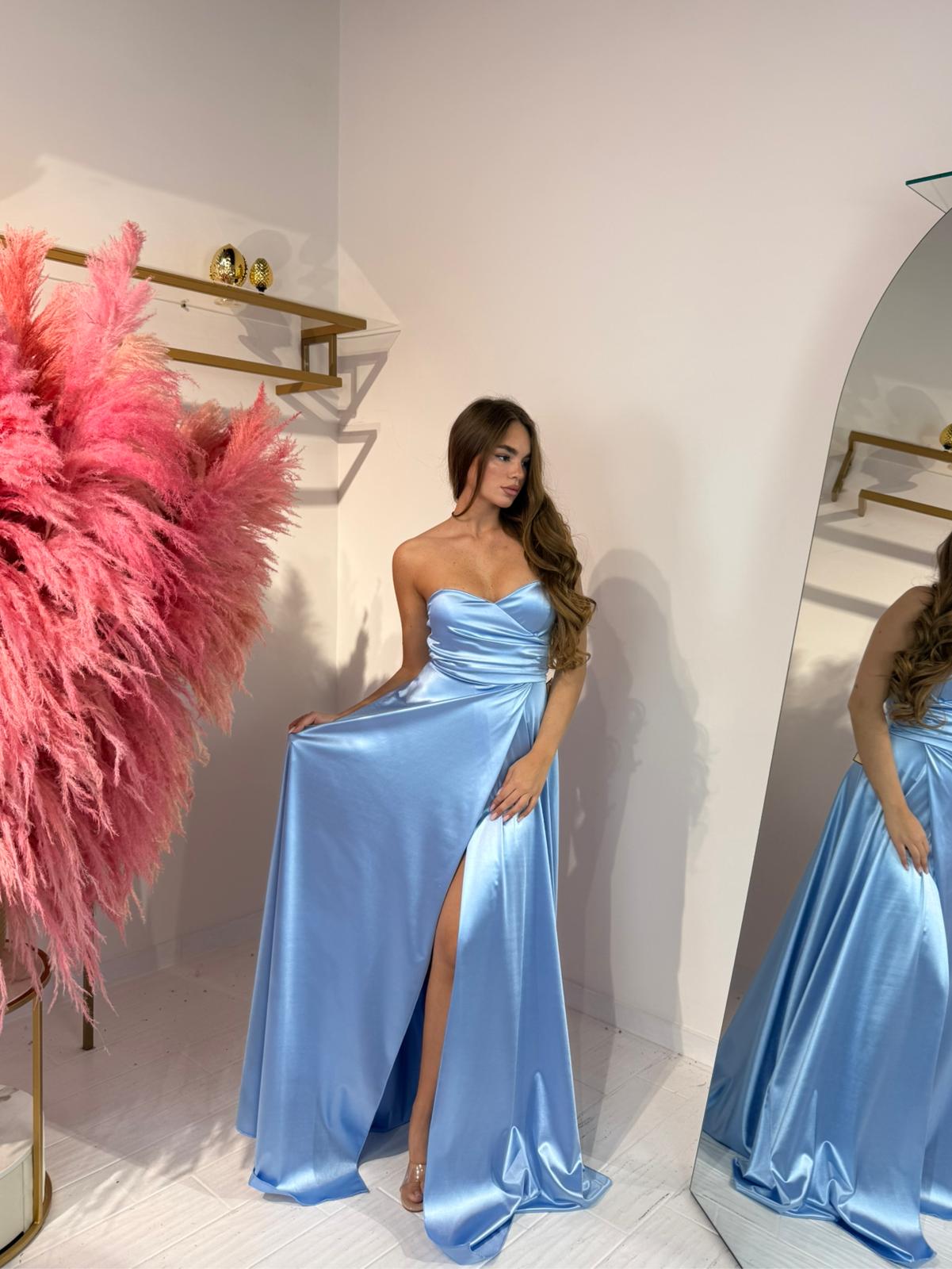 ABITO ARIEL CELESTE