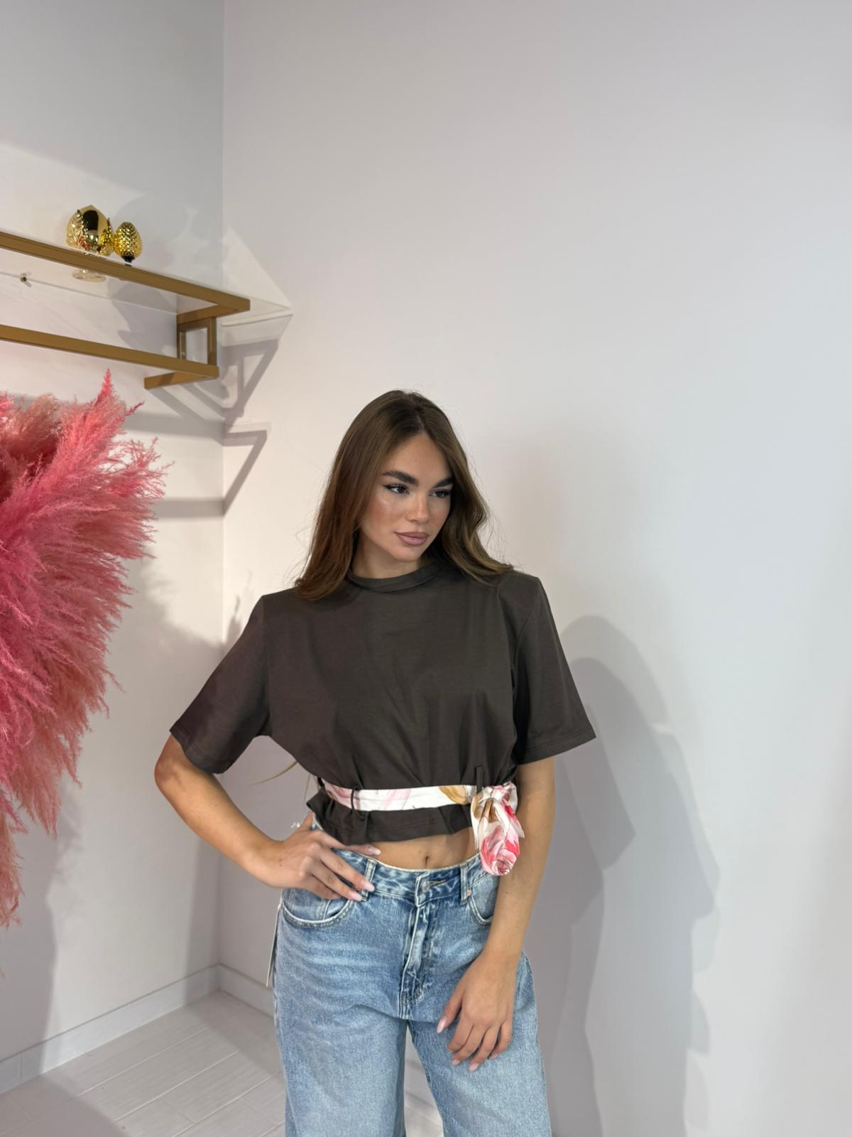 T-SHIRT FOULARD MARRONE